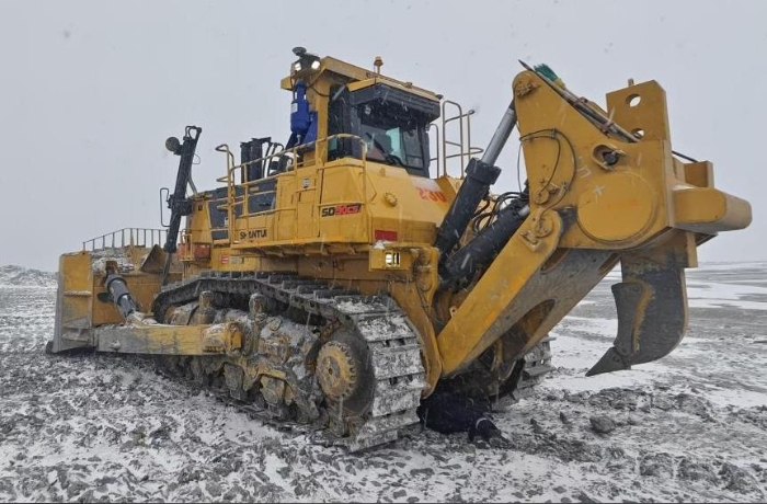 SD90 Bulldozer Application Case at a Large Open-Pit Gold Mine